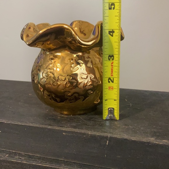 Vintage Holley Ross Weeping Gold 22k Distinguished China Ruffle Vase - Picture 5 of 8